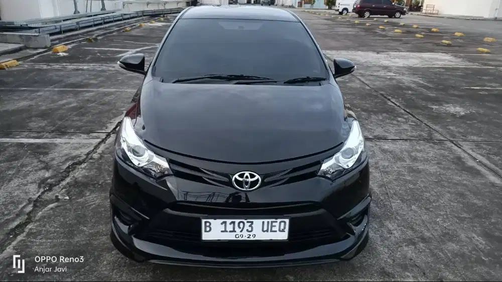 Toyota Vios limo 2015 LOW KM Full Upgrade