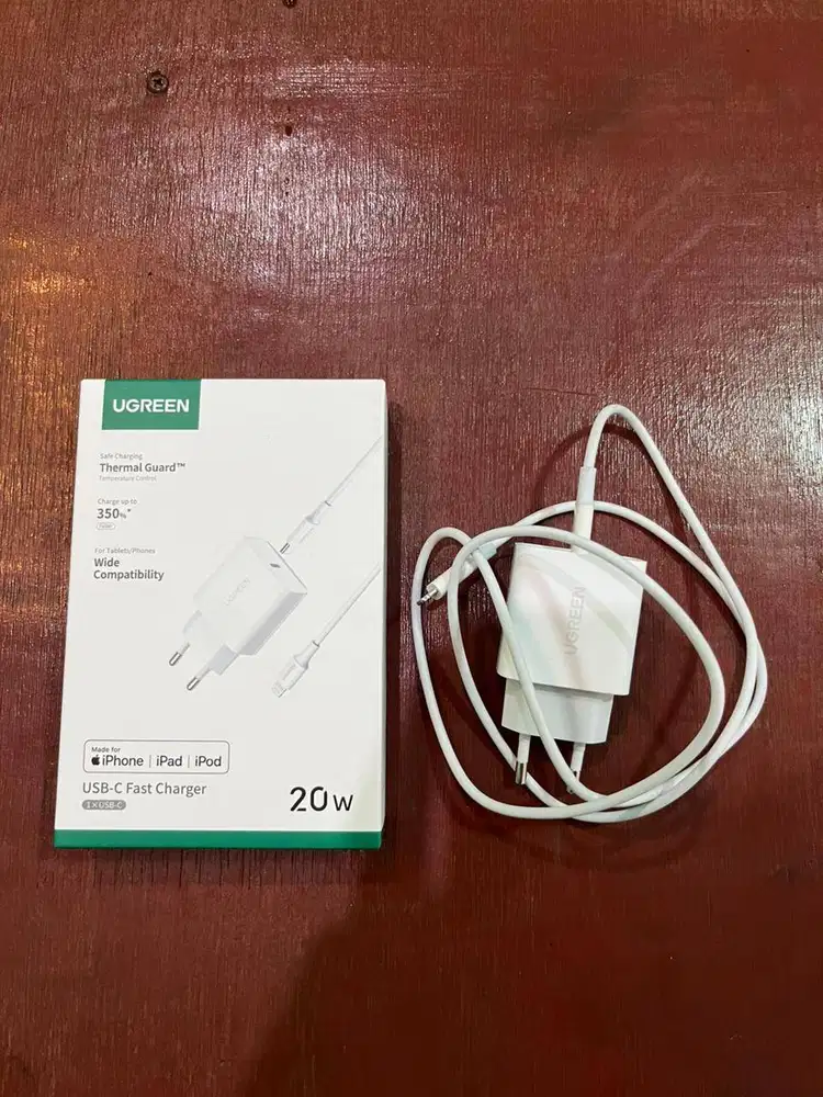 CHARGER IPHONE FAST CHARGING LIGHTNING BARU DIPAKE