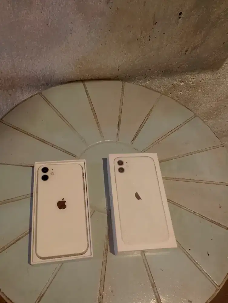 Iphone 11 128gb sesasi apple baru