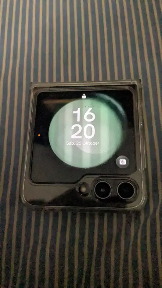 Samsung flip 5 256gb