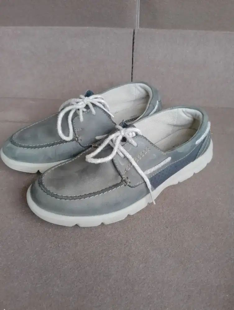 Clarks grey casual, size 40 ori