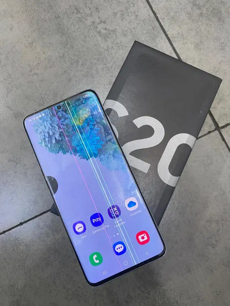 Samsung s20 8/128