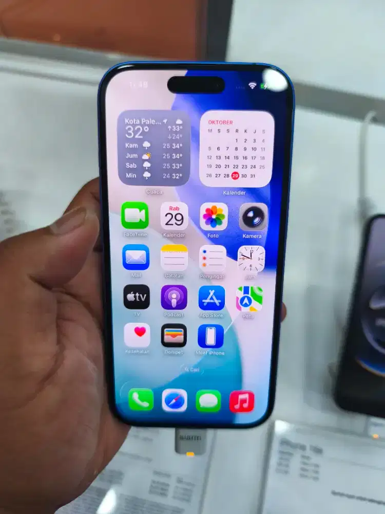 KREDIT HP IPHONE 16 SEGAMPANG ITU HANYA DI HOME KREDIT BUNGA 0%