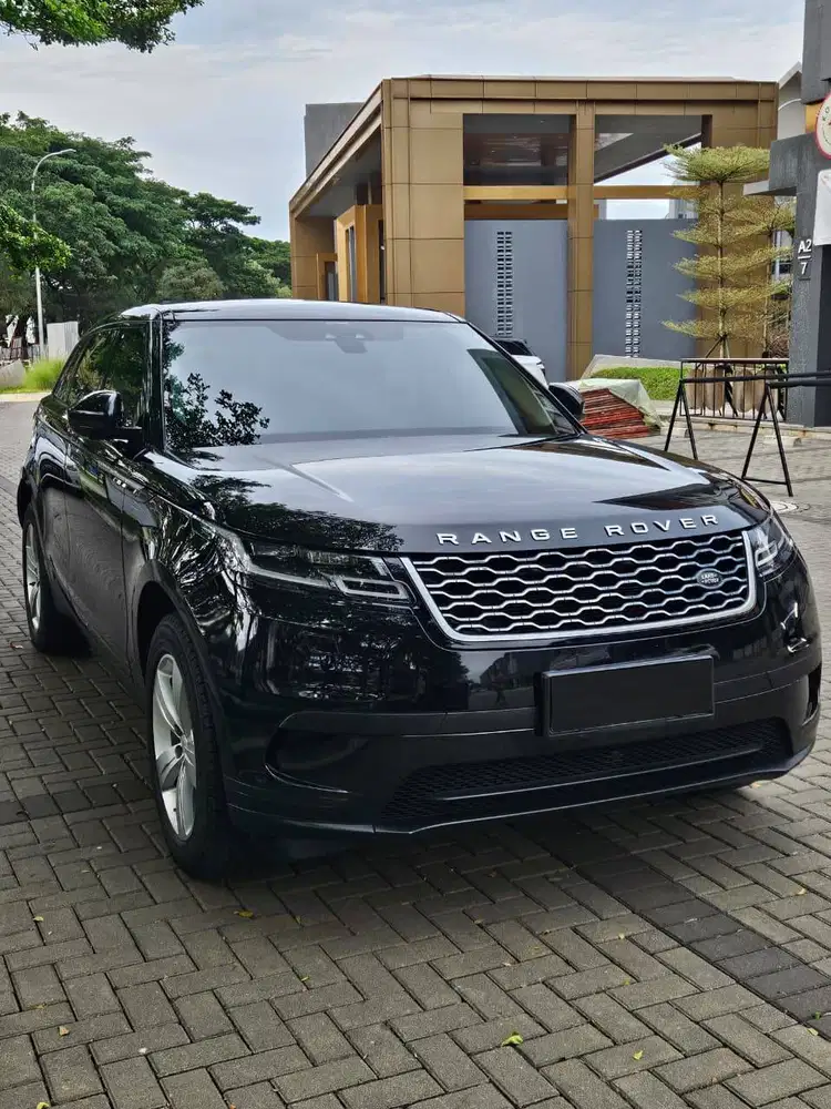 [Harga Terbaik!!] Range Rover Velar P250 NIK 2018!! Low odo, Hitam