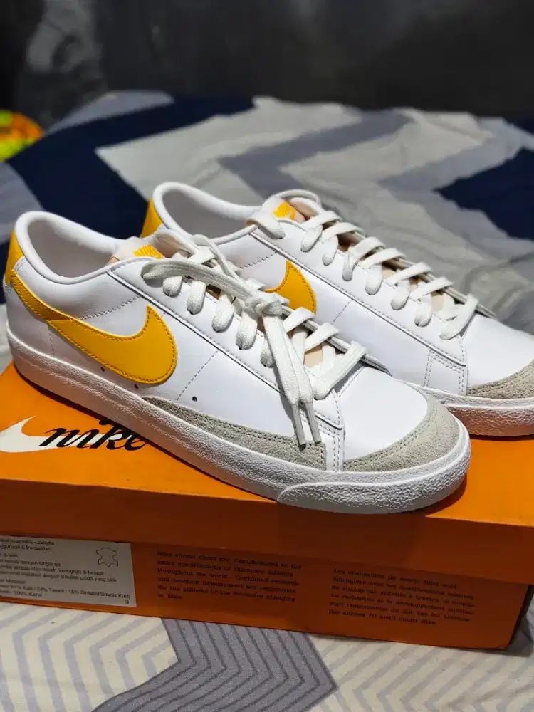 Dijual sepatu nike blazzer low vintage 77 size 43