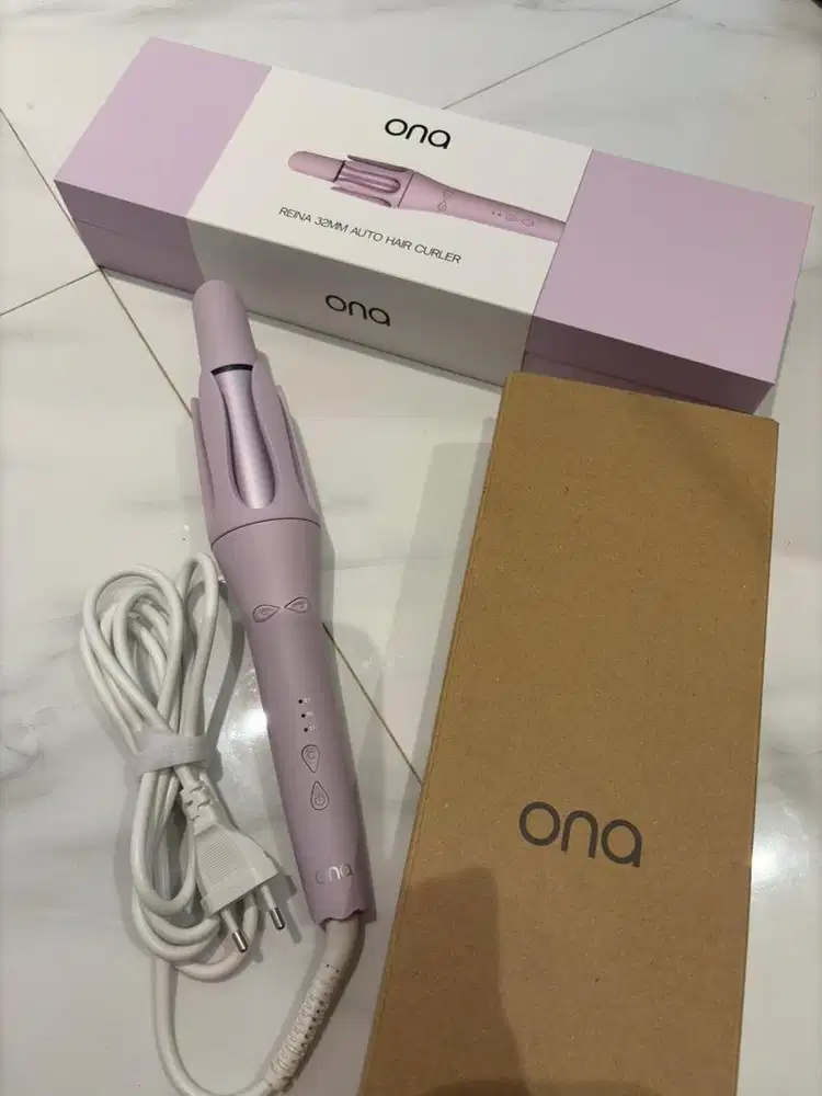 ONA REINA Auto Curler