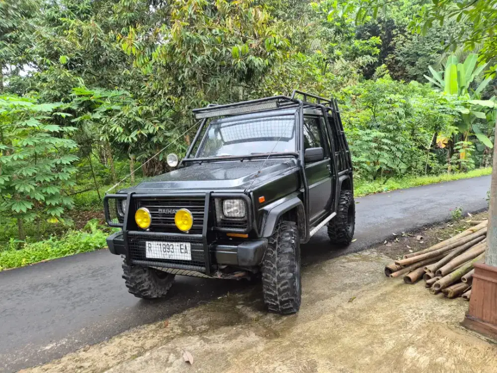 Taft GT 4x2 tahun 94 siap trabas