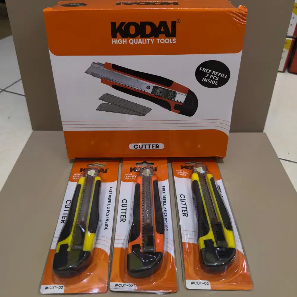 JUAL CUTTER 1 KOTAK ISI 12 BIJI FREE 2 REFILL MERK KODAI
