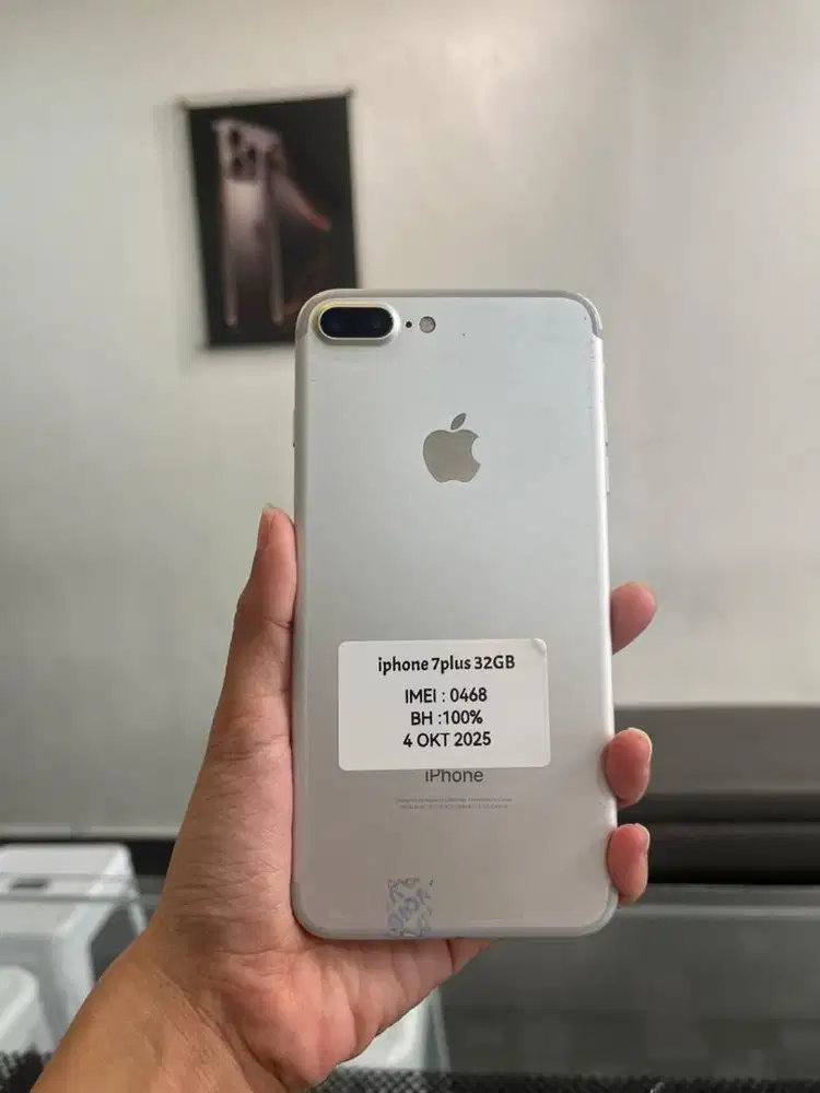 iphone 7 plus 32gb fullset terima tuker tambah/kredit