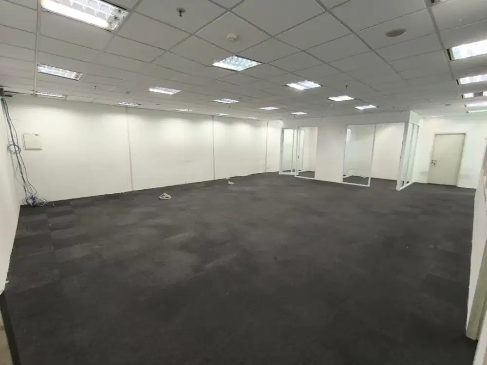Disewakan Office Space Lippo Office Tower Bagus