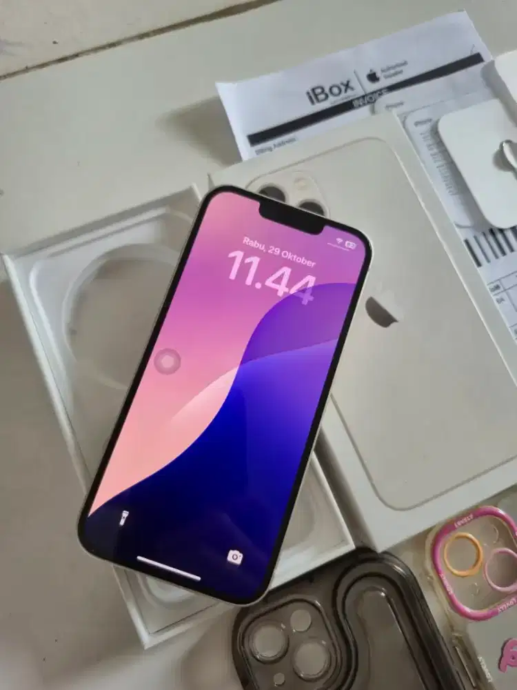 iPhone 13 128 Ex Redmi iBox.No minus Masih Garansi