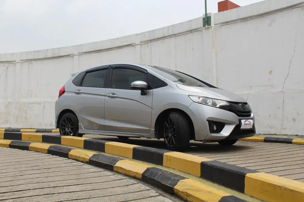 [KM ANTIK][DP15JT] Honda Jazz RS GK5 Matic AT CVT 2016