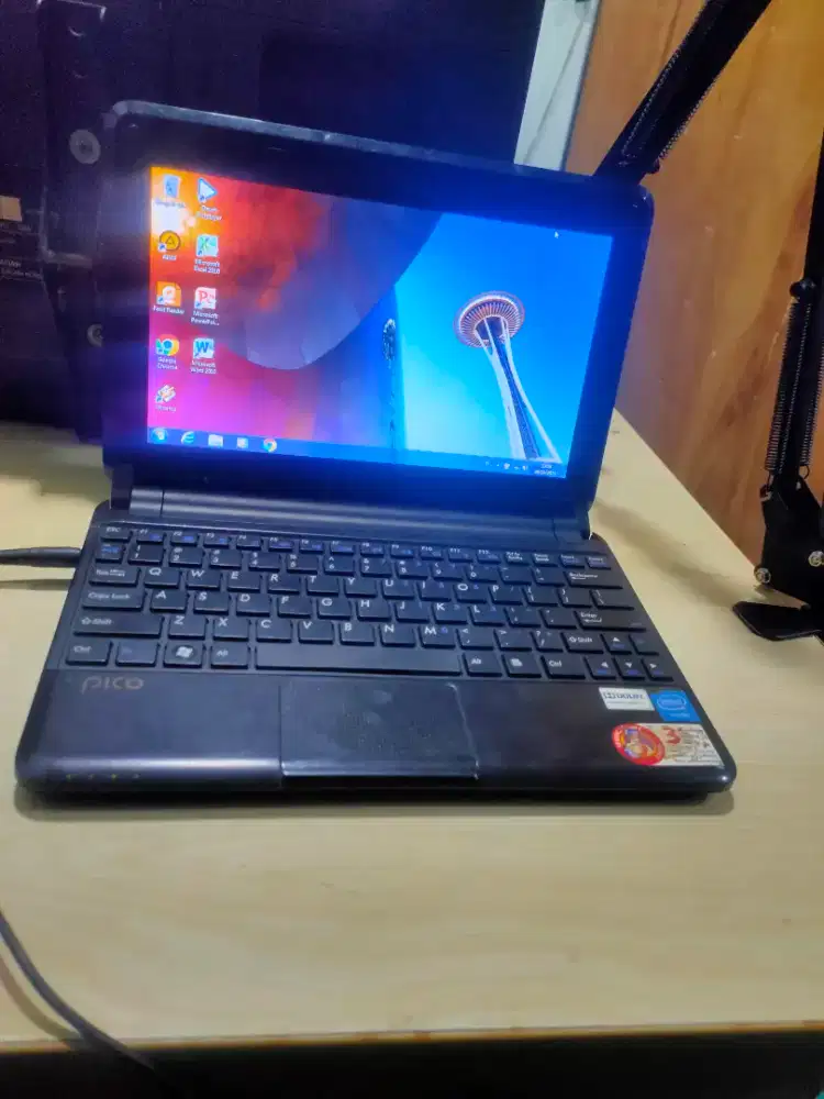 Laptop Axioo tinggal pakai
