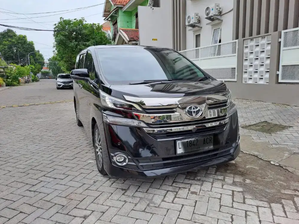 Toyota Vellfire G AT 2017 hitam