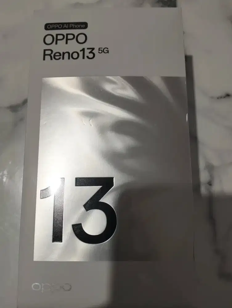 Oppo Reno 13 5G