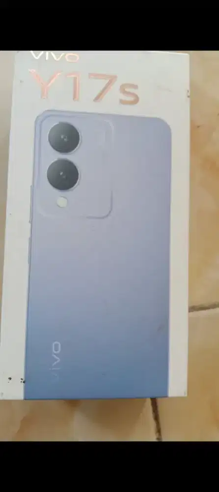 Vivo y17s(super like new)