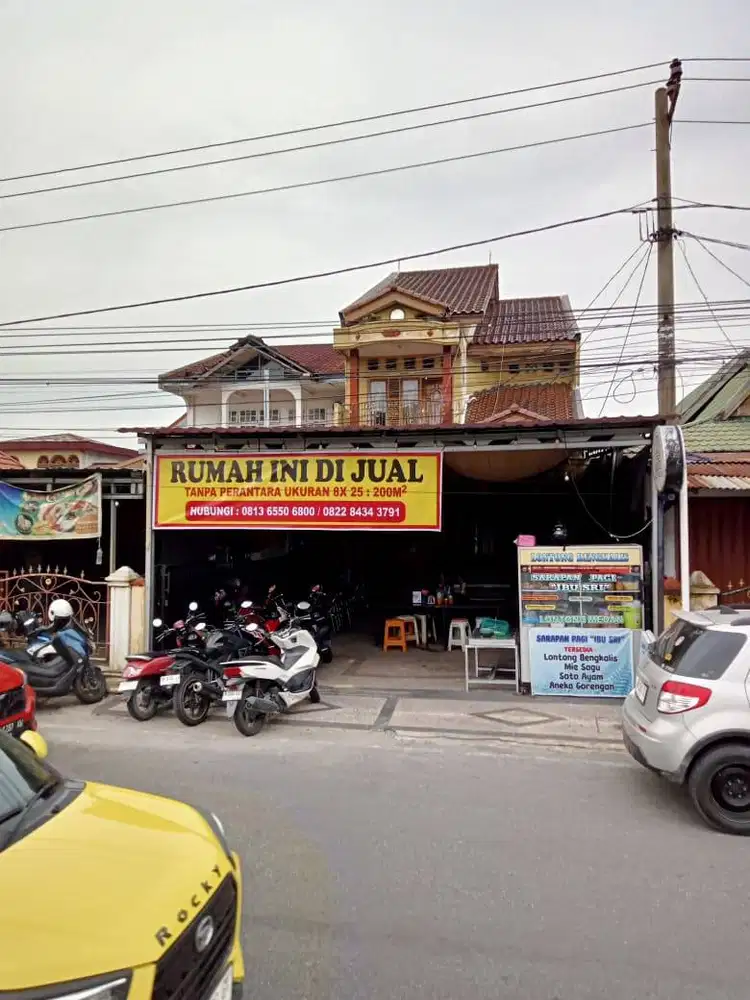 Dijual Rumah 2 Lantai Depan Polda Riau