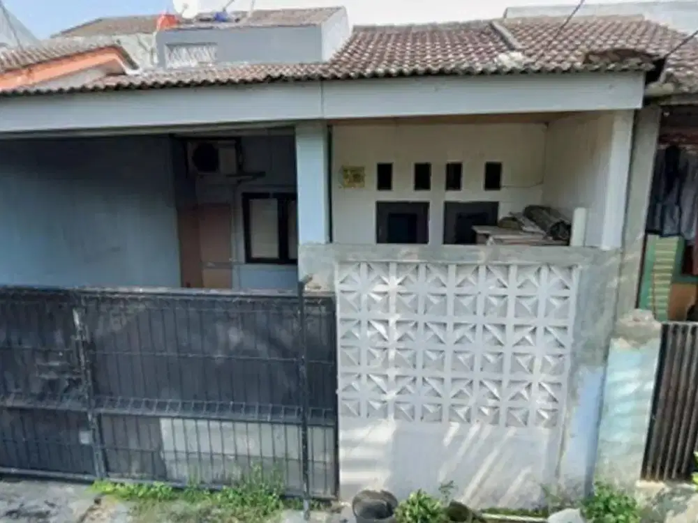 Rumah 8 menit ke Mall Paradise Walk Serpong SHM Siap Hunui J-38116