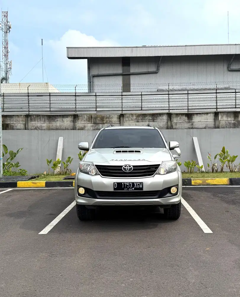 Toyota Fortuner G 2012 Diesel