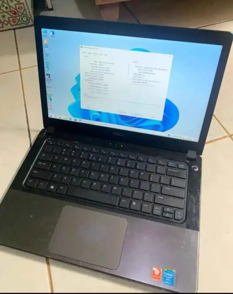 Laptop bekas bagus