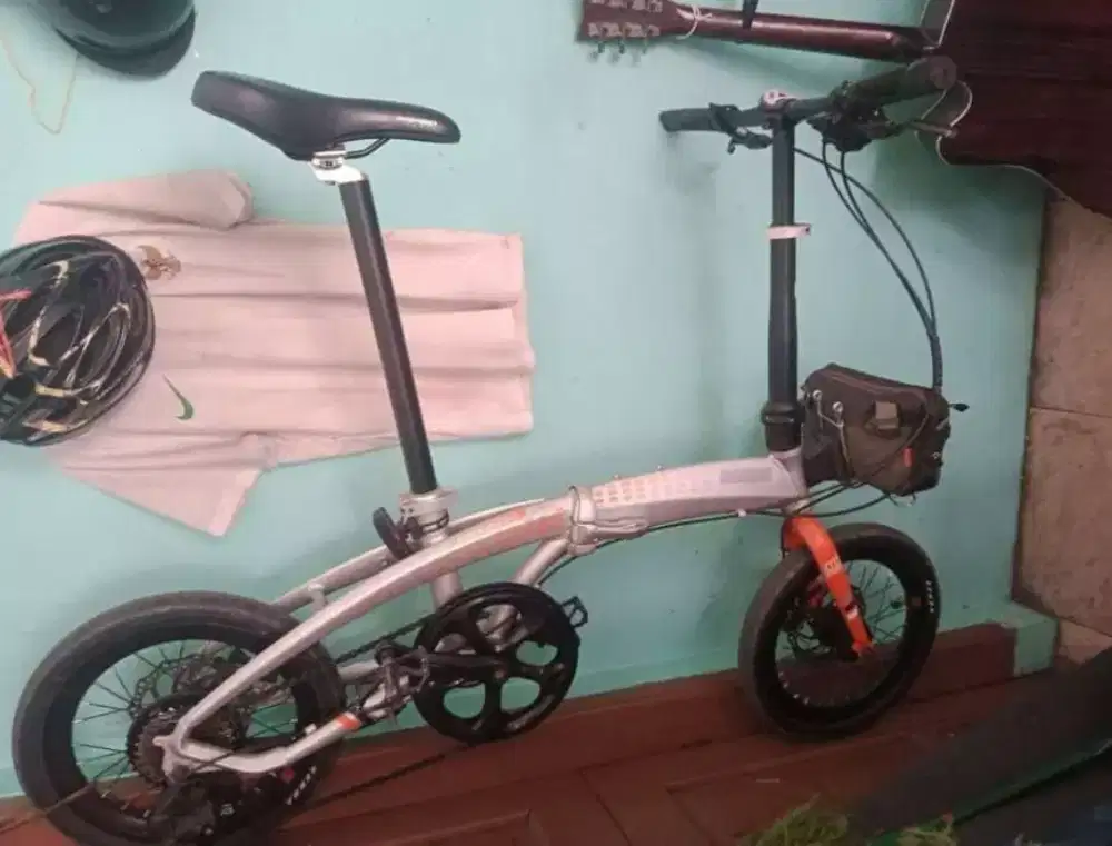 Sepeda lipat ukuran 16