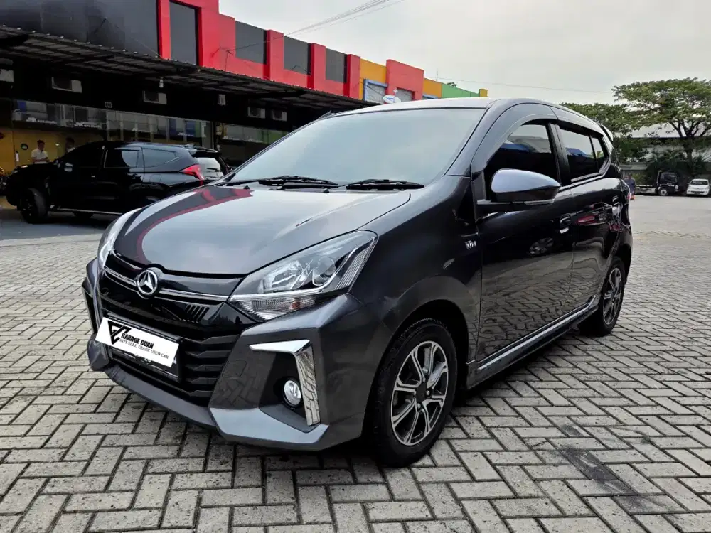 Daihatsu Ayla 1.2 R Delux  Facelift AT 2021 Abu Km15rban ANTIK