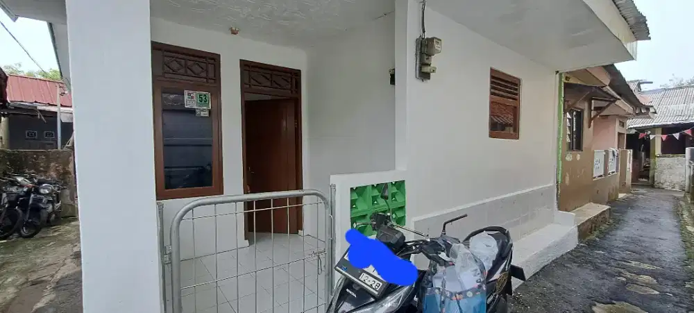 Di kontrakan rumah tengah kota bogor