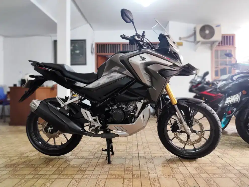 HONDA CB 150X 2023 MULUS ORI PAJAK HIDUP CB150X