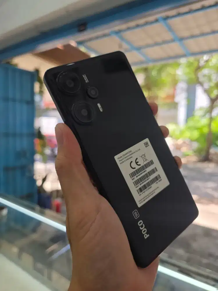 Poco F5 256 gb normal