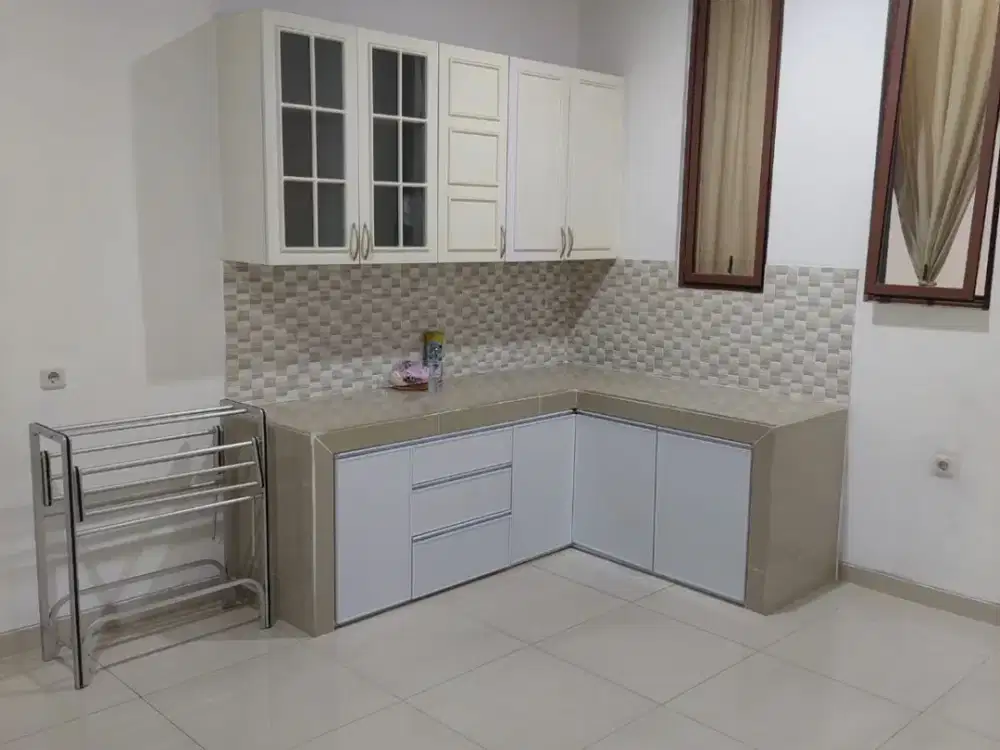 Sewa Rumah Murah Cluster Depan Alamanda Dekat Tol dan Kuliner, Jakarta Garden City 007