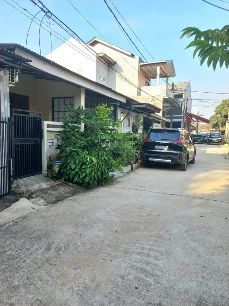 Disewakan rumah didalam komplek