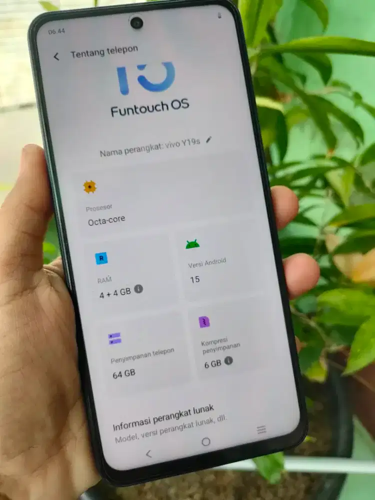Vivo y19s ram 4/64