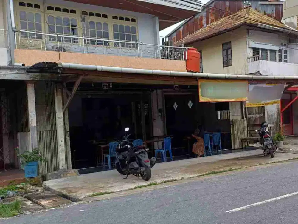 Ruko strategis pusat kota Pontianak 2 lantai siap usaha!