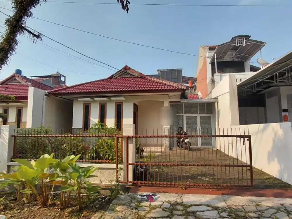 Sewa Rumah Antapani Komplek Kalijati Indah Jalan Lebar Strategis Bisa Untuk Kantor | LA263