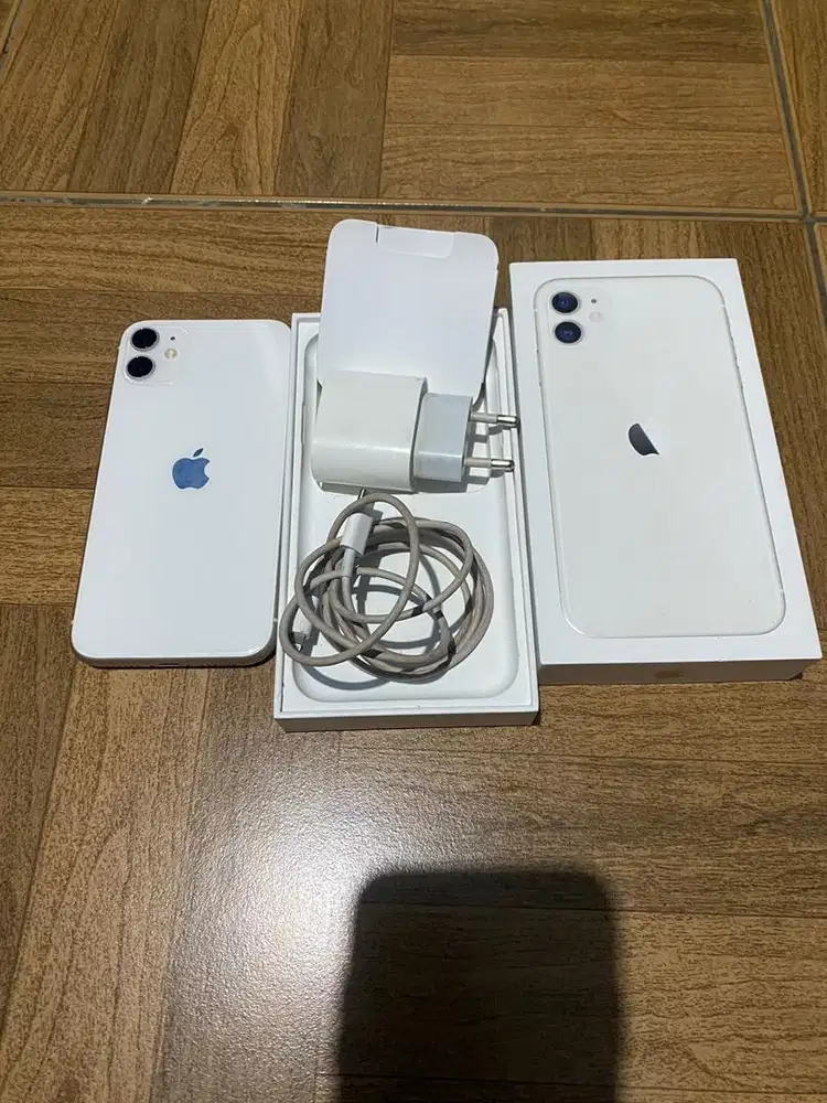 Iphone 11 White 64Gb iBox