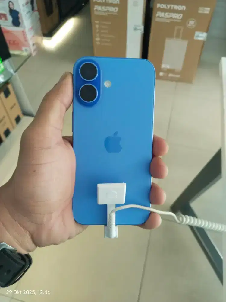 iPhone 16 128 GB resmi. Cicilan 0% tanpa DP, Syarat Cukup KTP saja