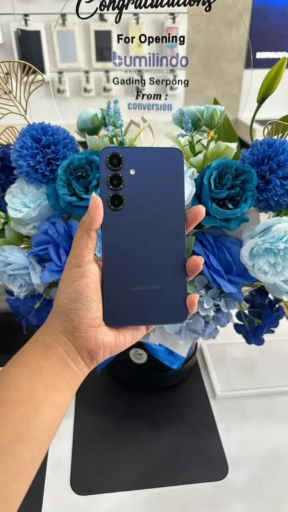 Samsung galaxy  S25 free adaptor