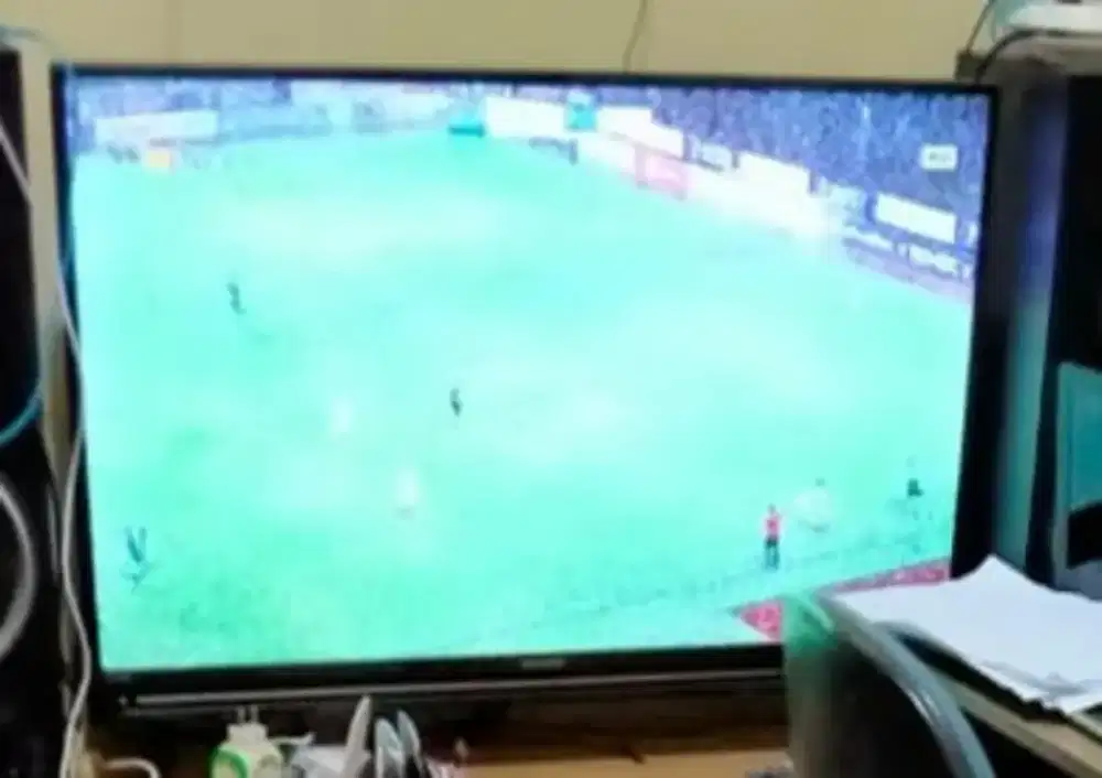 Dijual TV Bekas Tahun 2015, 43inch.