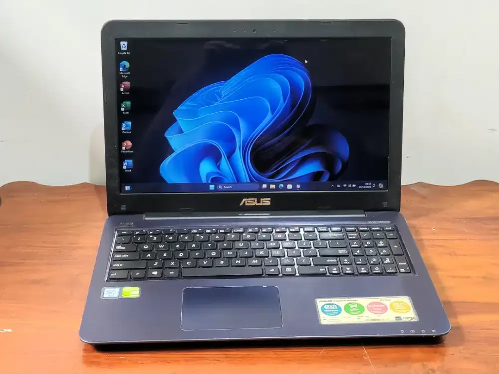 LAPTOP ASUS X556U CORE I7 GEN 6 RAM 8GB SSD 256GB DUAL VGA MURAH