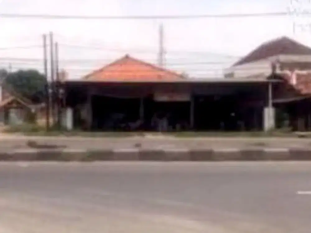 DIJUAL RUMAH - BENGKEL DI JL. RAYA CIKAMPEK KARAWANG