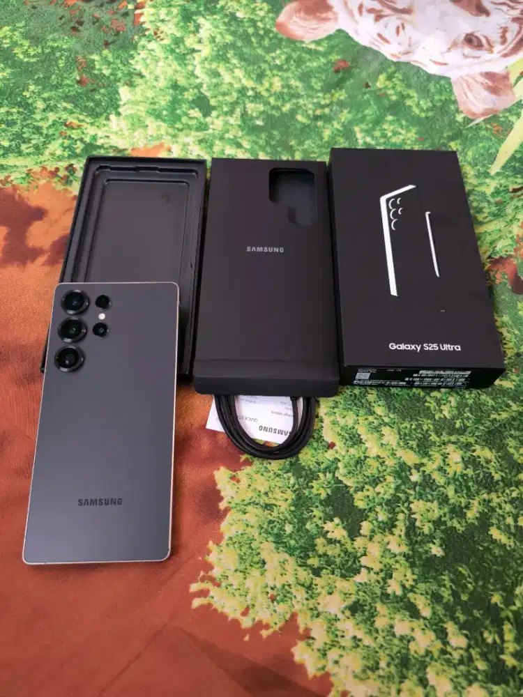 SAMSUNG S25 ULTRA RAM 12/1TBGB RESMI SEIN TITANIUM GREY
 FULL