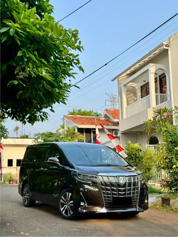 Toyota Alphard X AT 2020