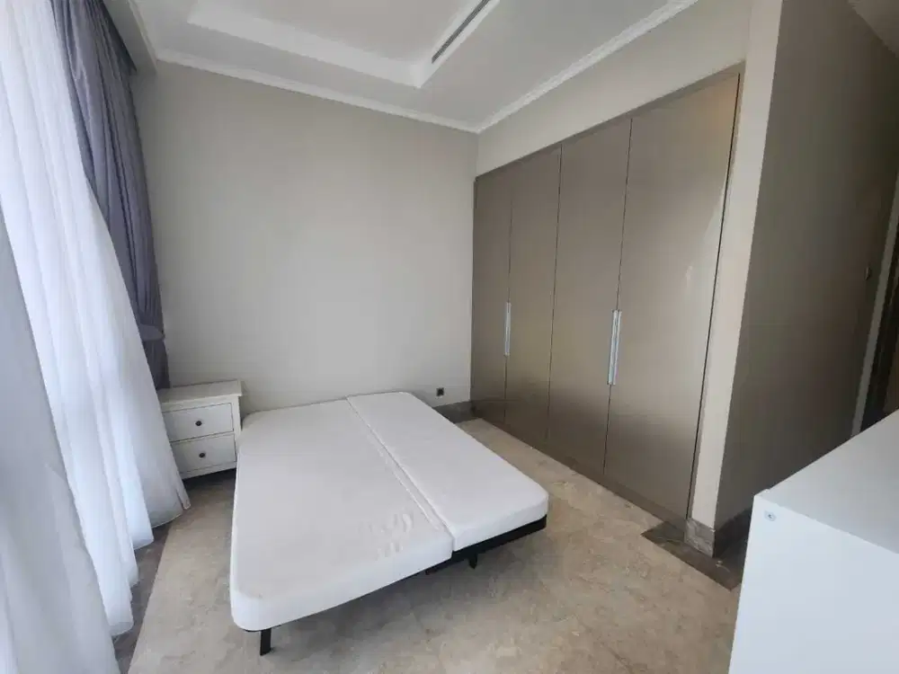 For Rent District 8 Senopati 2 + 1 Bedroom