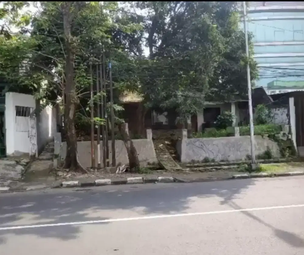 Dijual tanah cocok untuk kantor atau resto di Sriwijaya Raya