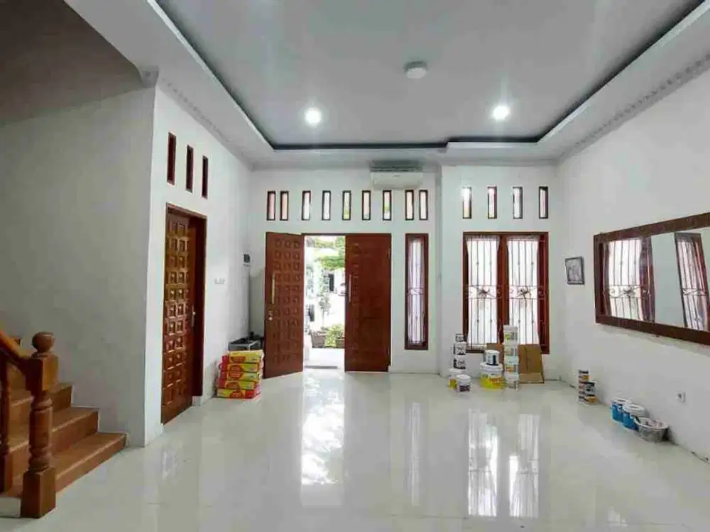 RUMAH SEWA 2 LANTAI