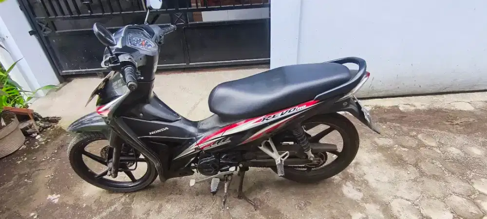Honda Revo 110 tahun 2011