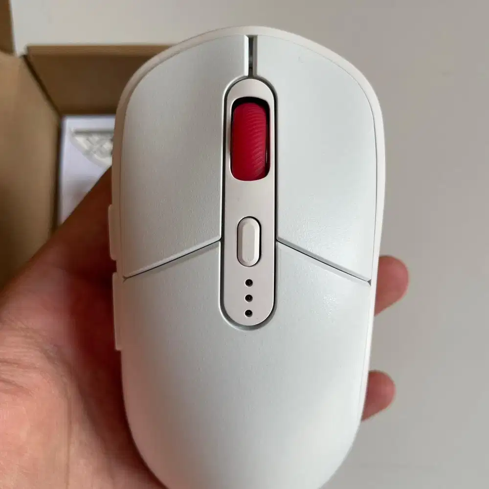 MOFii Mouse Gaming Wireless 2.4Ghz + Bluetooth Rechargeable