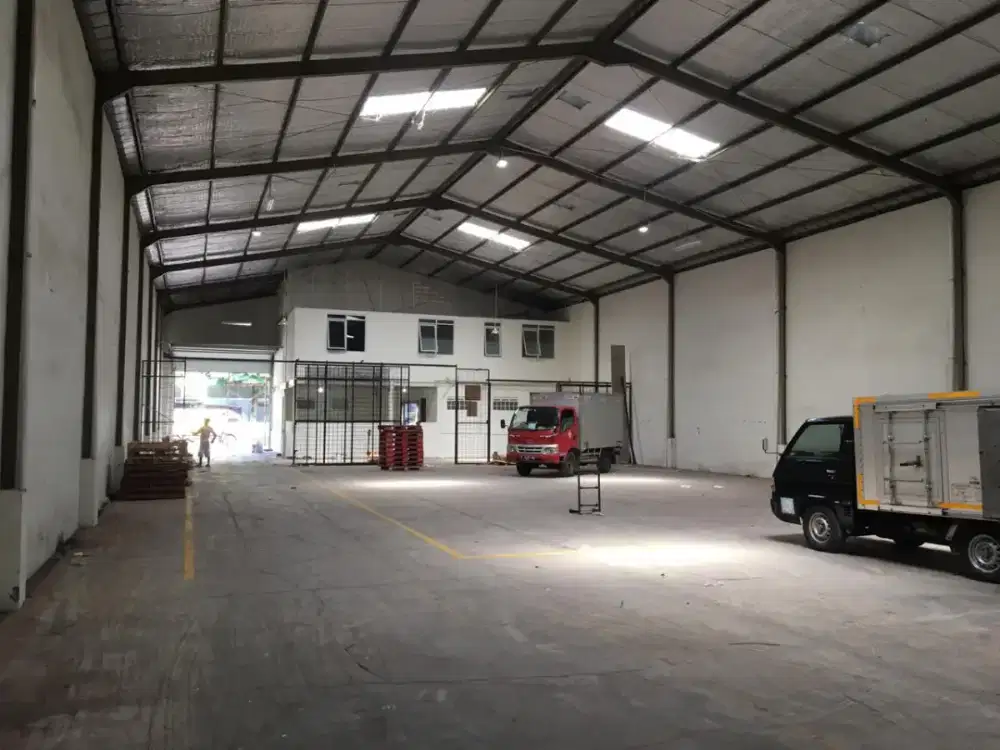 sewa cepat gudang termurah di kopo bizpark cibolerang dekat tol