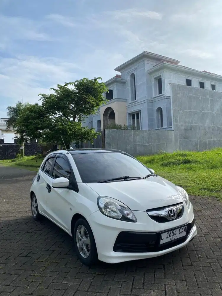 Honda Brio E 1.3 cbu manual 2013