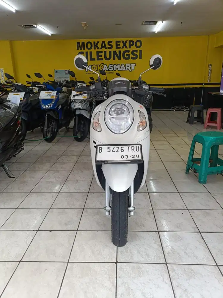 Dijual motor Honda Scoopy prestige 2024